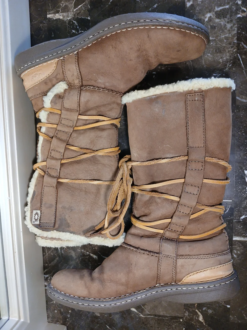 UGG Chestnut Brown Leather And Genuine Sheep Skin Lace-Up Winter Boots